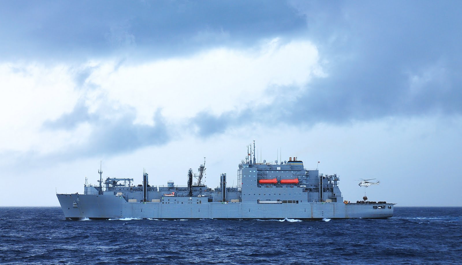 USNS Richard E. Byrd (T-AKE 4).jpg