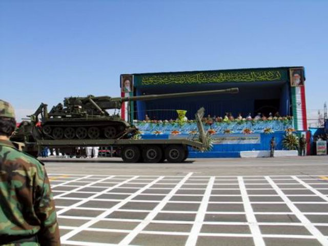 170-мм САУ M1978 Koksan Иран.jpg