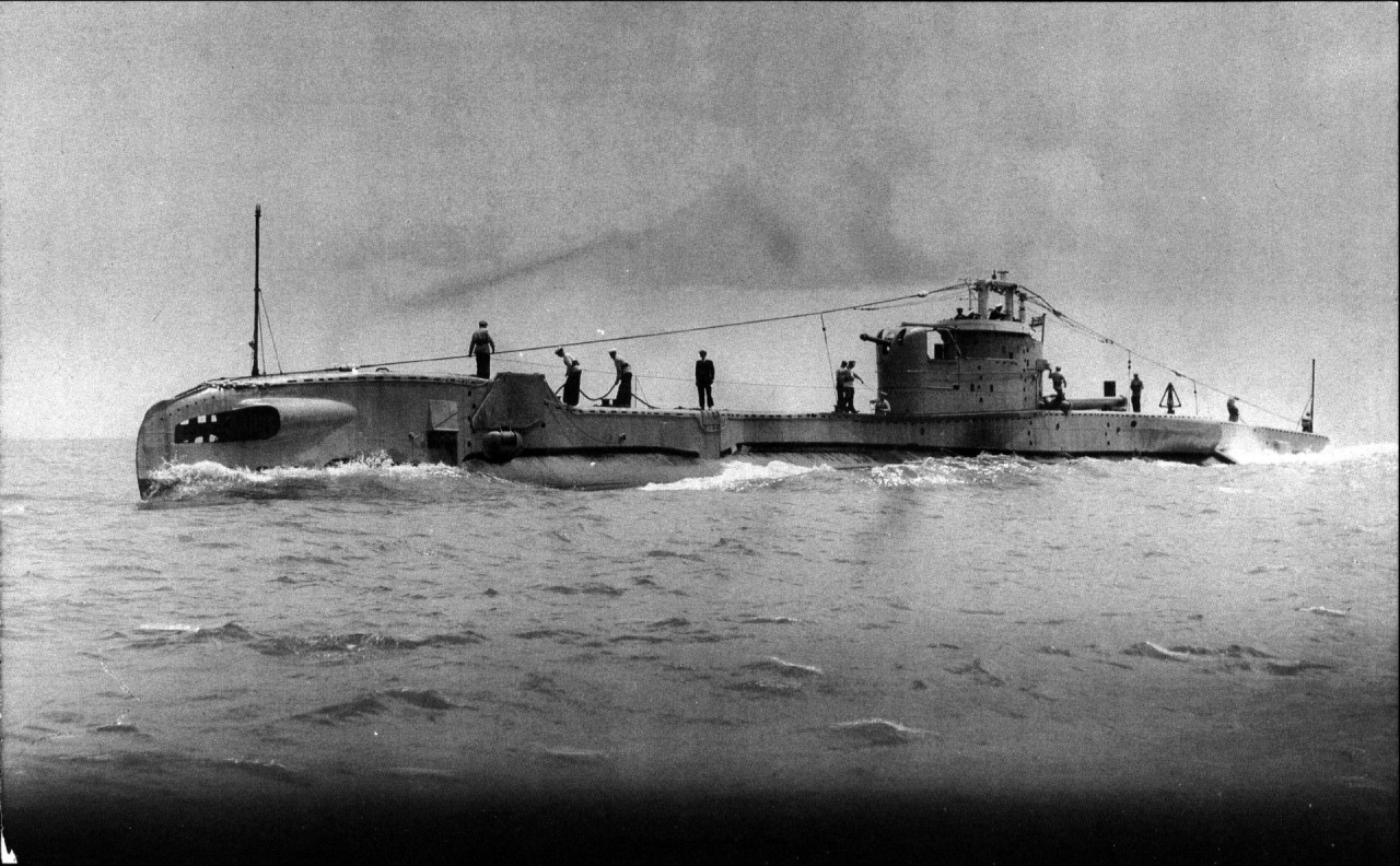 HMS Tally Ho in 1948.jpg