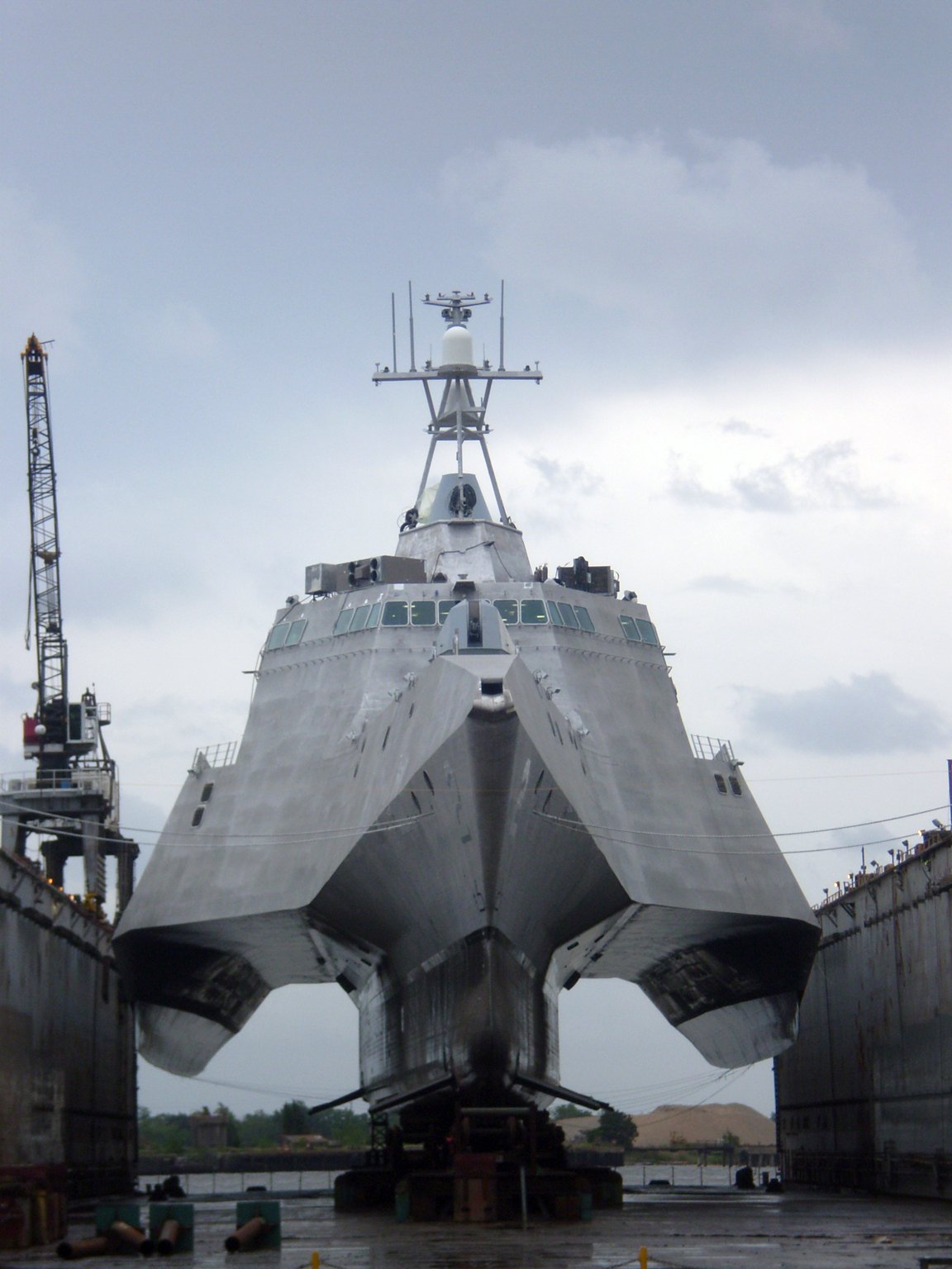 USS Independence.jpg