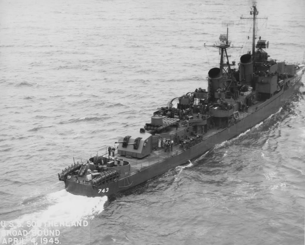 USS FRANK KNOX (DD-742) - 4 Apr 1945.jpg