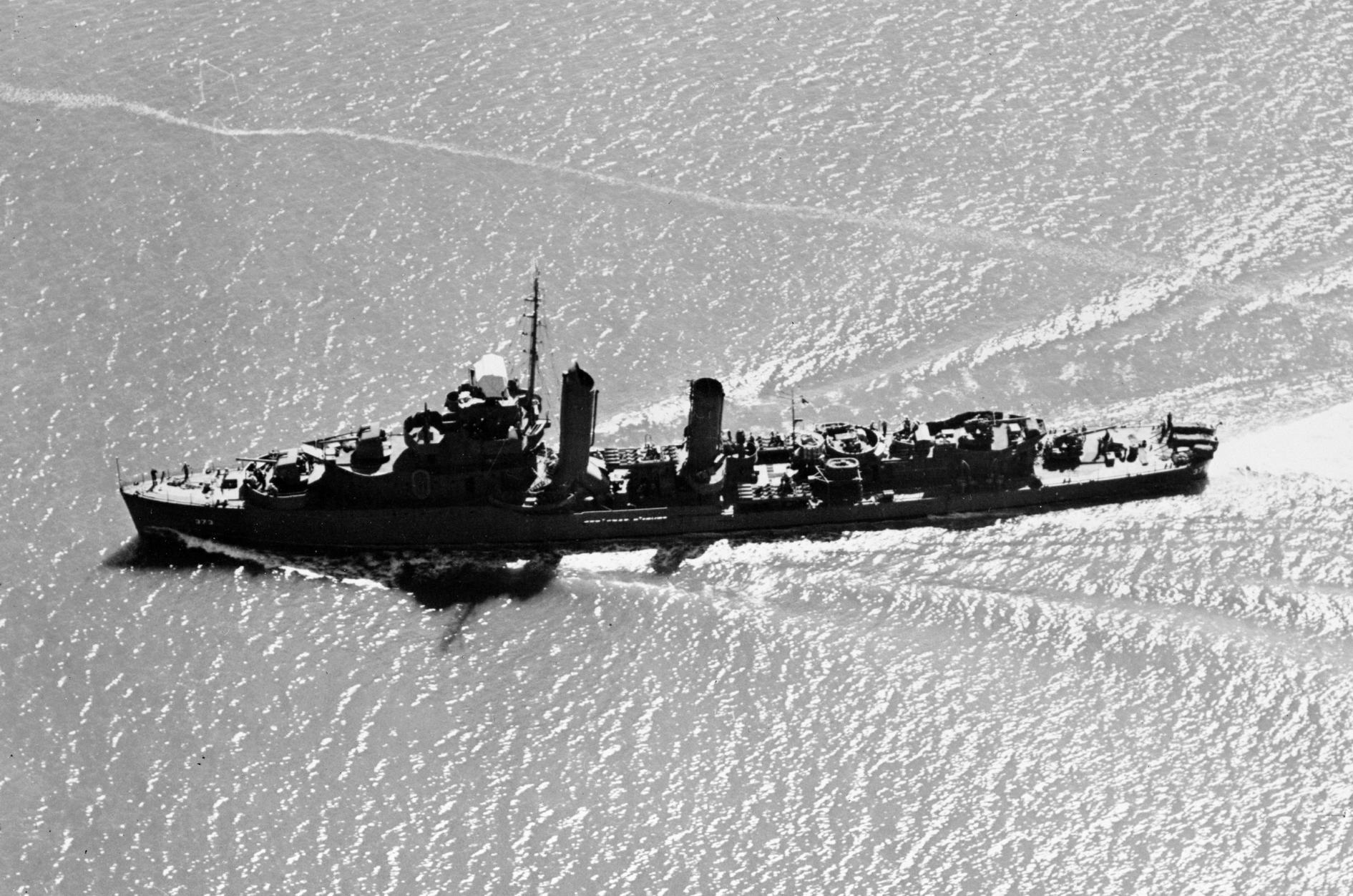 USS Shaw (DD-373) circa 1942.jpg