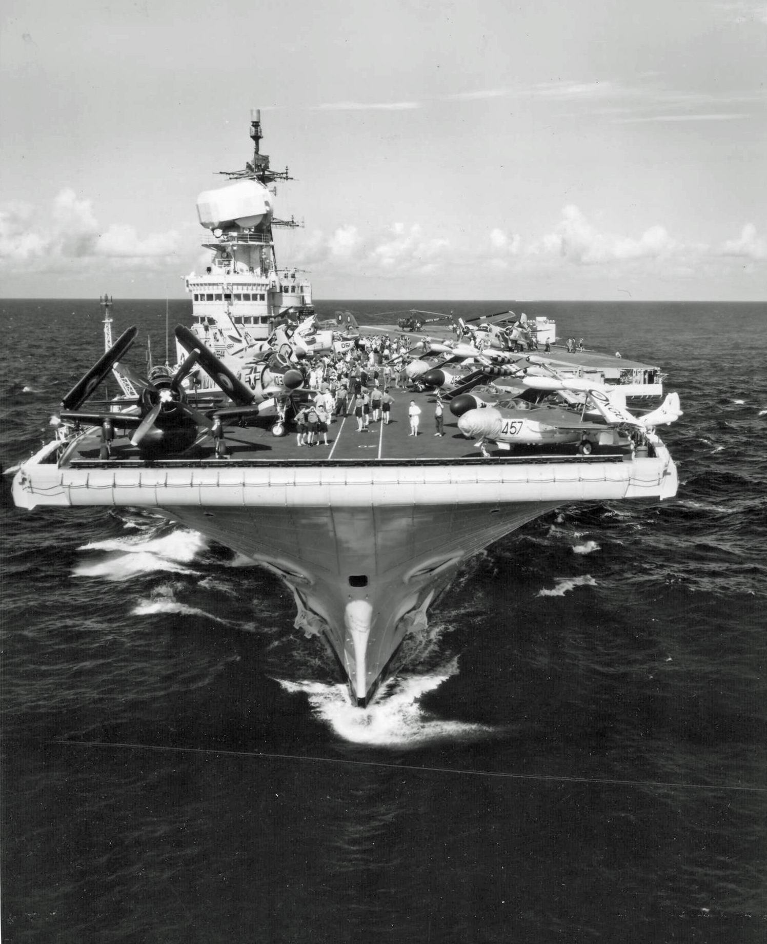 HMS Victorious - 1959.jpg