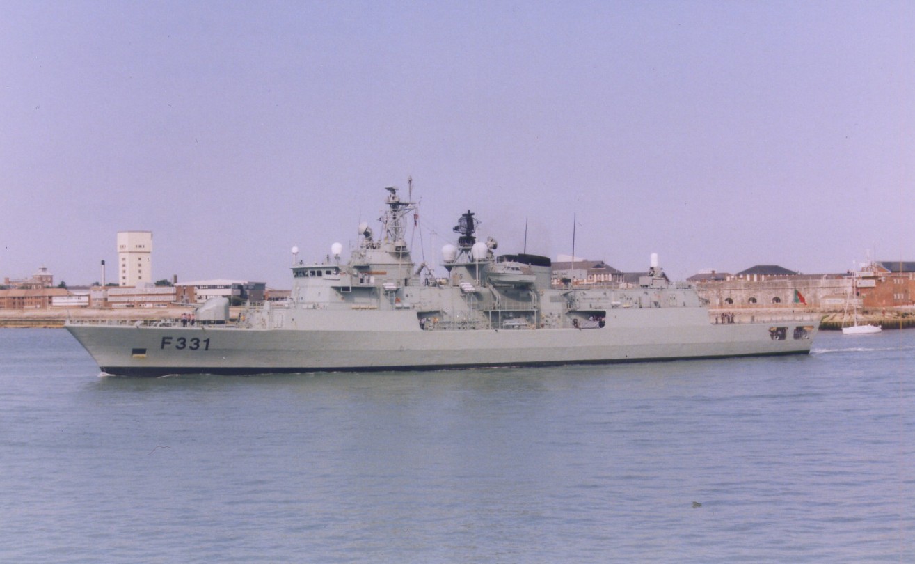 alvares-cabral-frigate.jpg