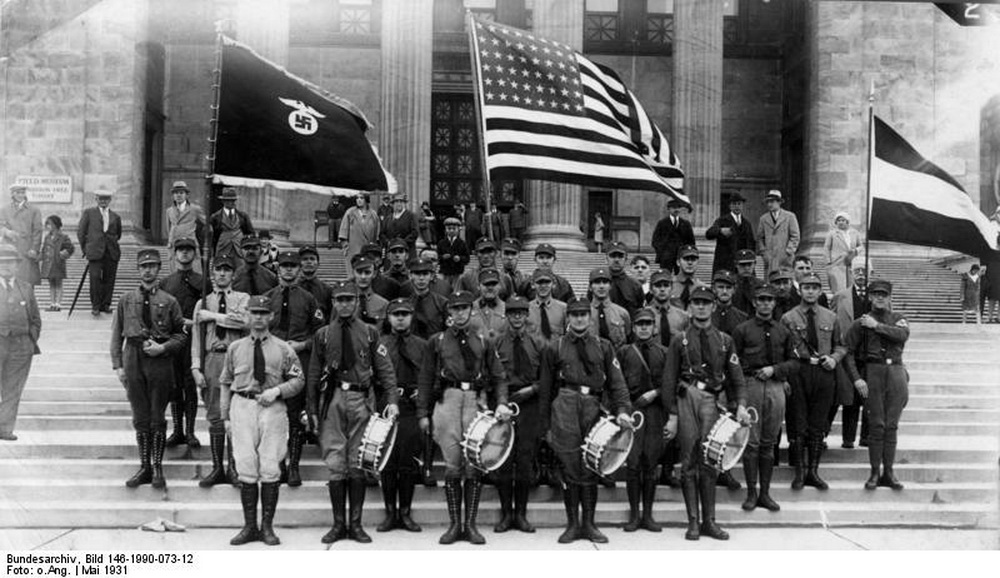 Bundesarchiv_Bild_146-1990-073-12,_Chicago,_Deutscher_Tag_1.jpg