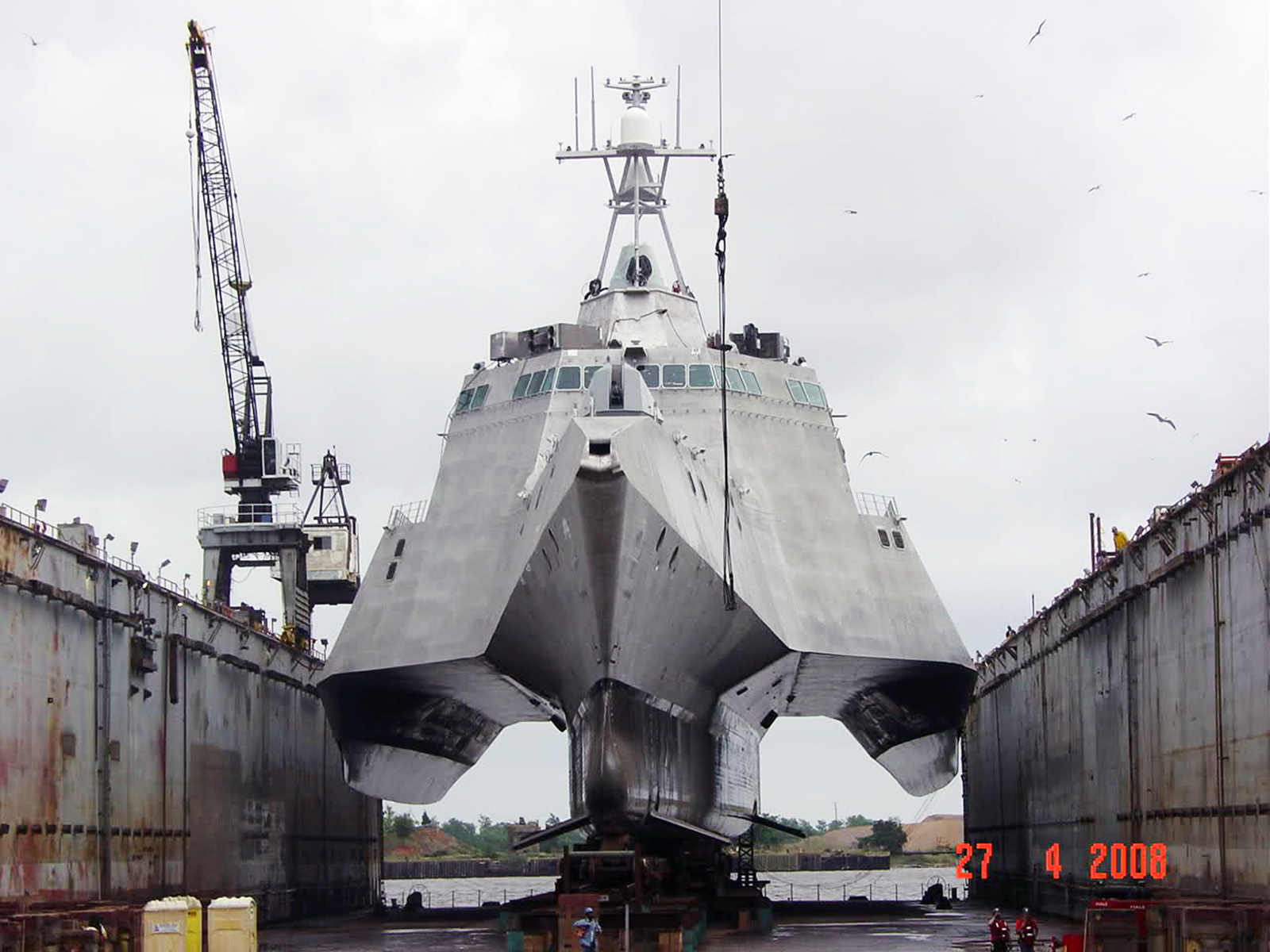 USS Independence LCS 2.jpg