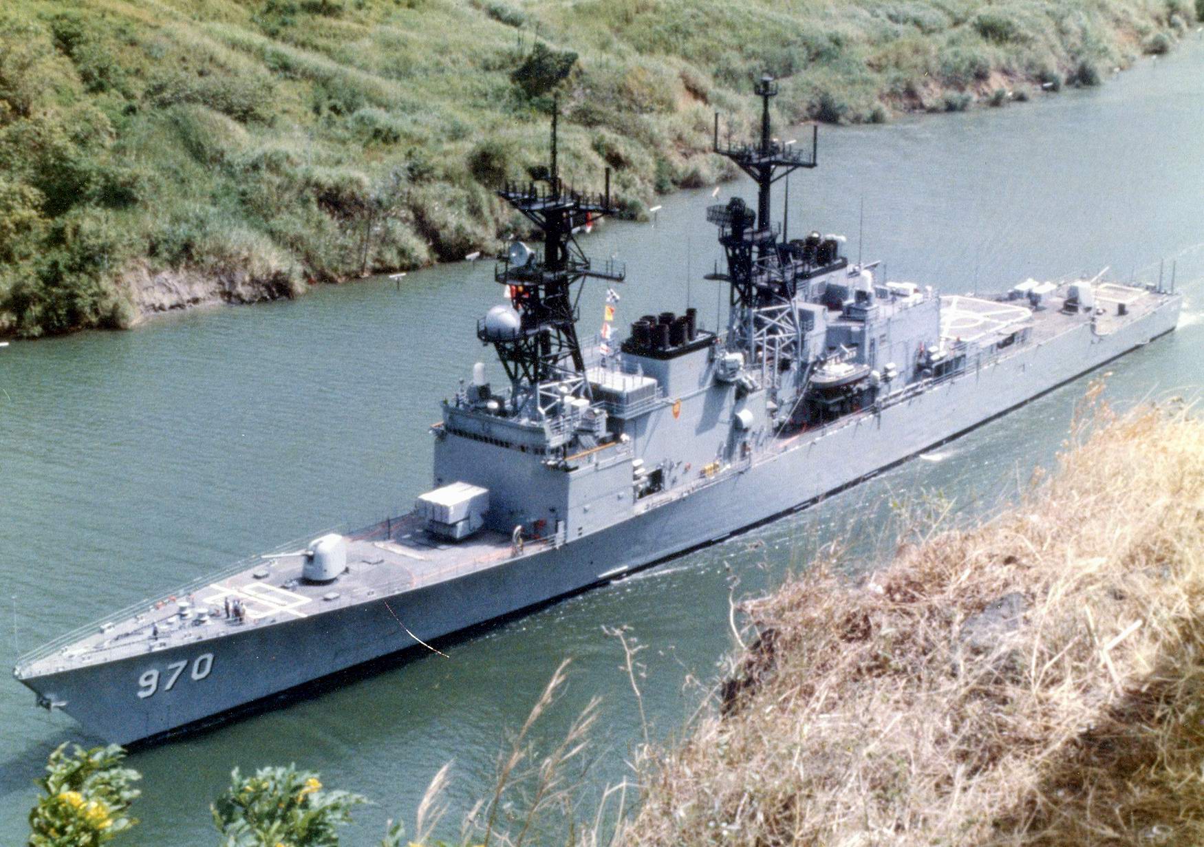 USS Caron (DD-970) - Panama Canal.jpg