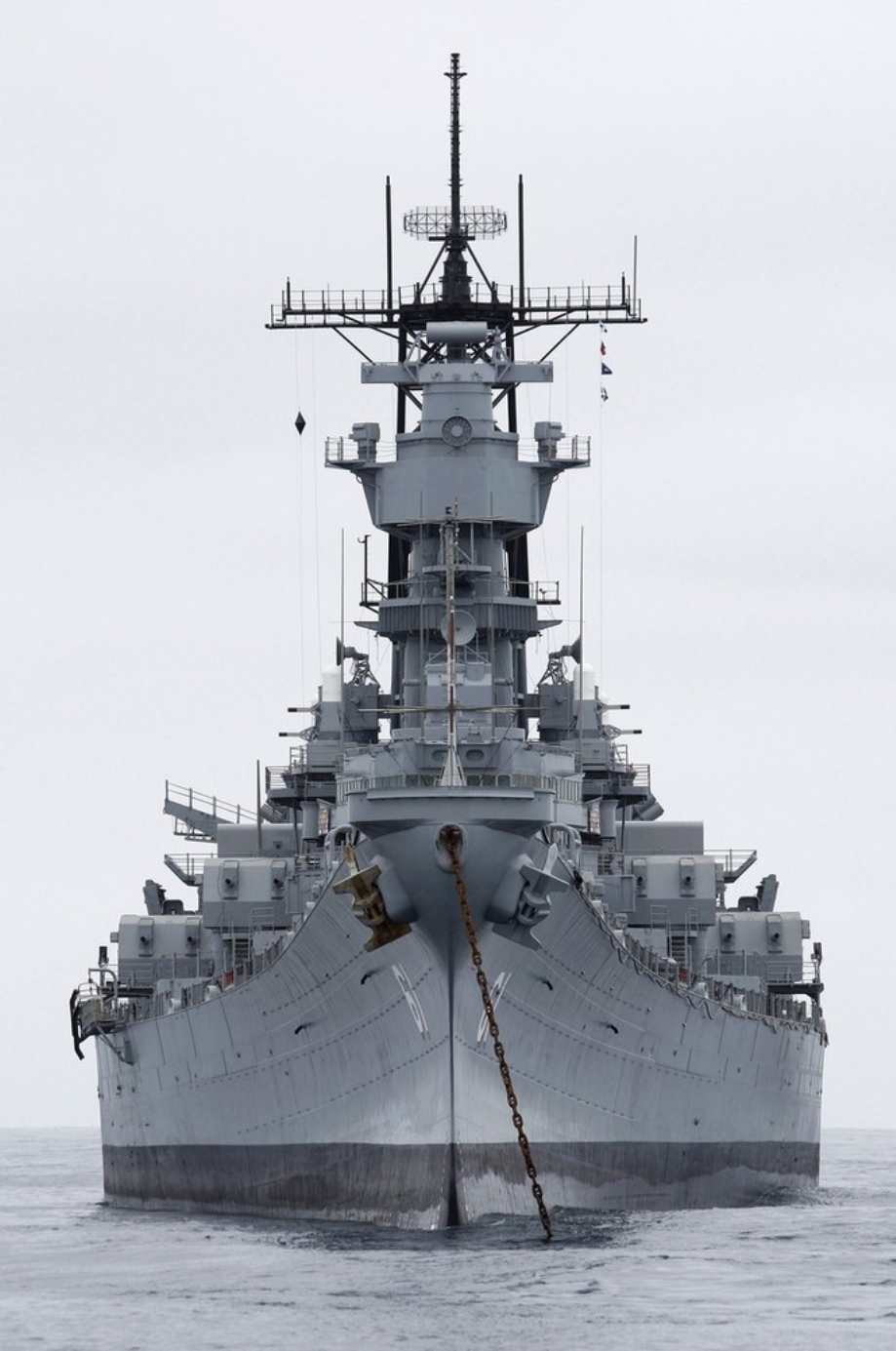 USS Iowa (BB-61) - 1.jpg