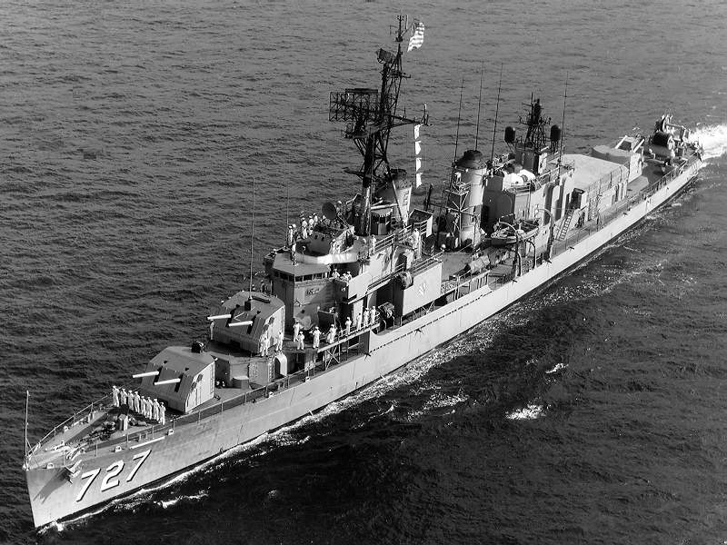 USS De Haven (DD-727).jpg