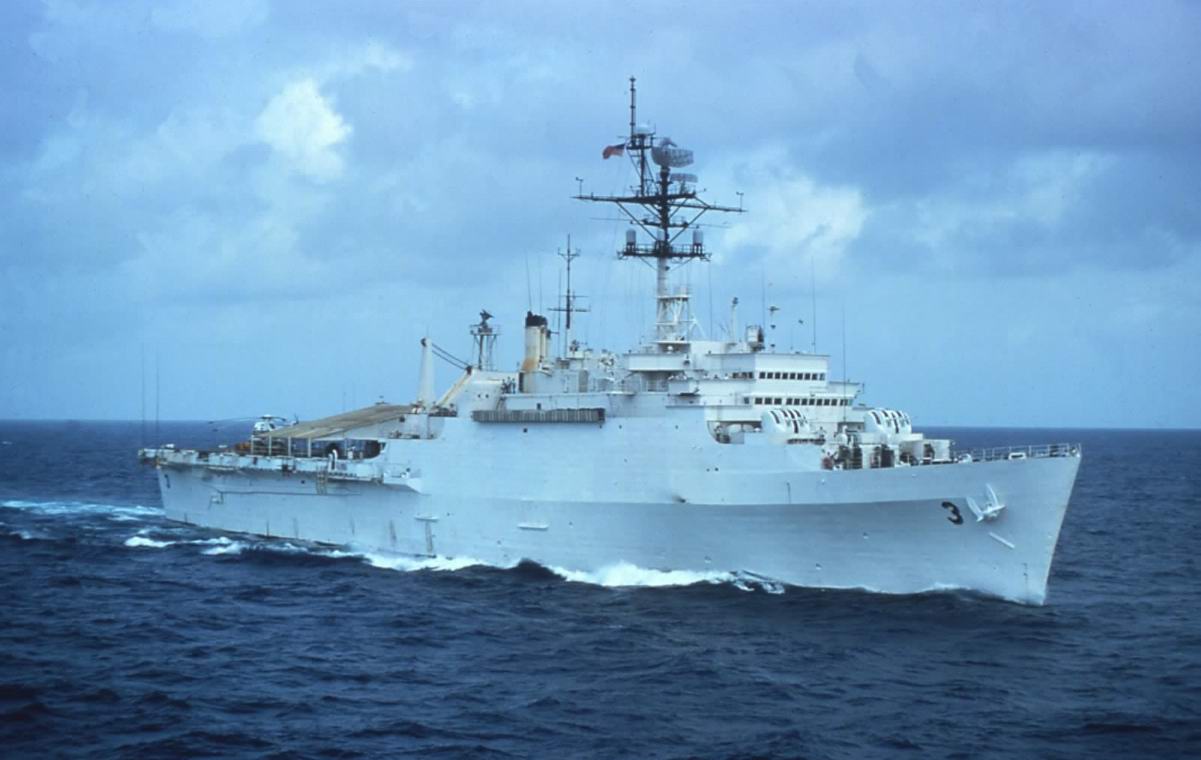 USS La Salle (AGF-3).jpg