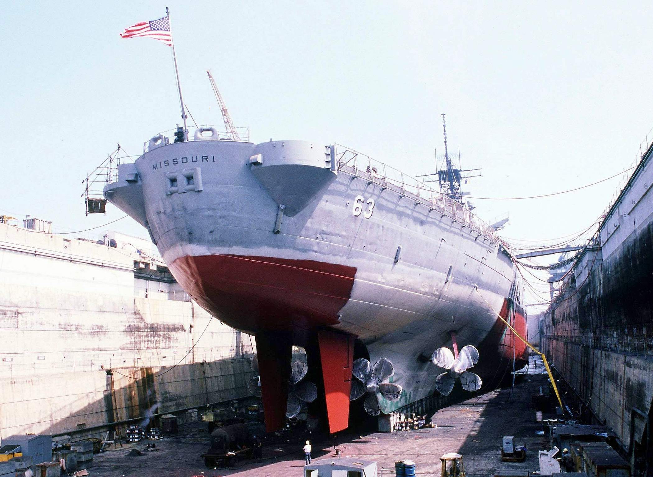 USS Missouri (BB-63) - Jan 1 1990 Long Beach Naval Shipyard - photo by Terry Cosgrove.jpg
