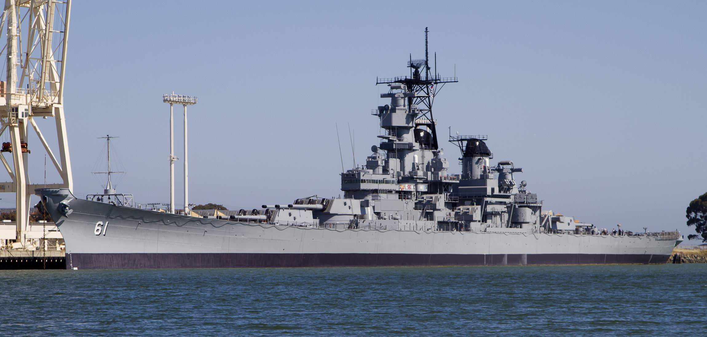 USS Iowa (BB-61) at Richmond.jpg