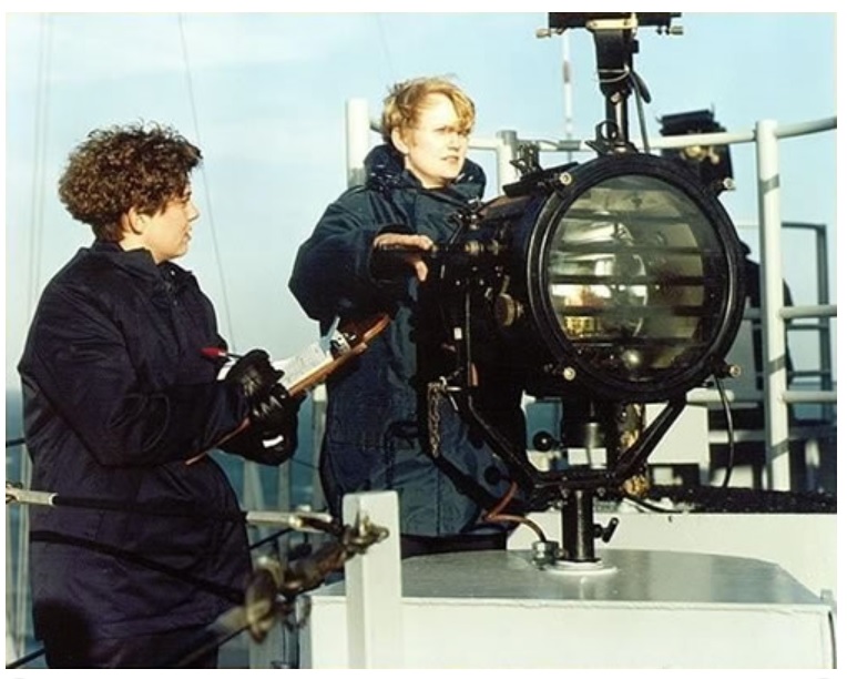ВМС Великобритании, 1990.jpg