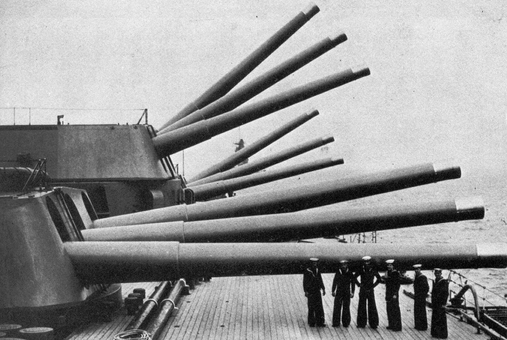 HMS Rodney’s guns.jpg