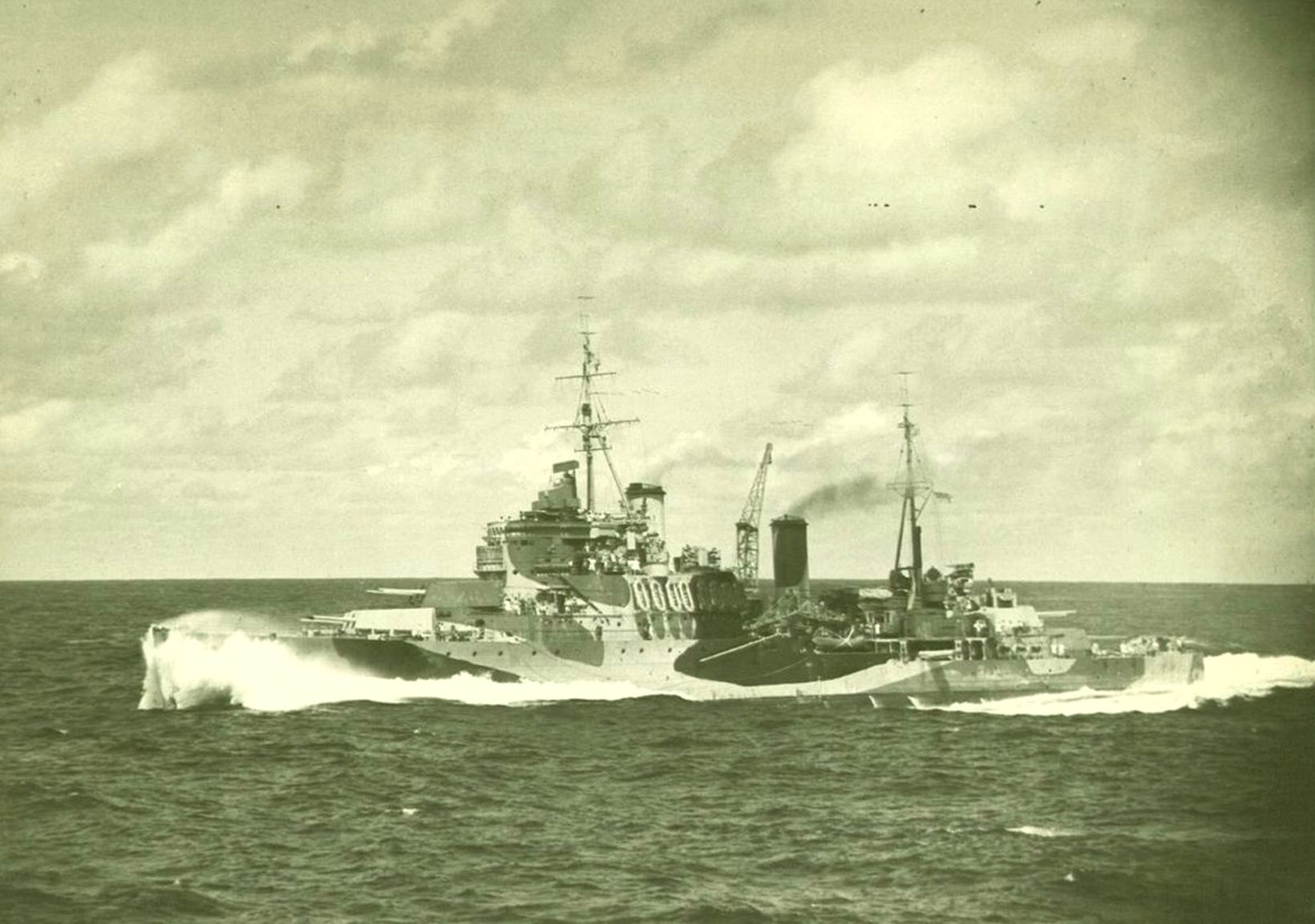 Mauritius on convoy duty c.1942.jpg