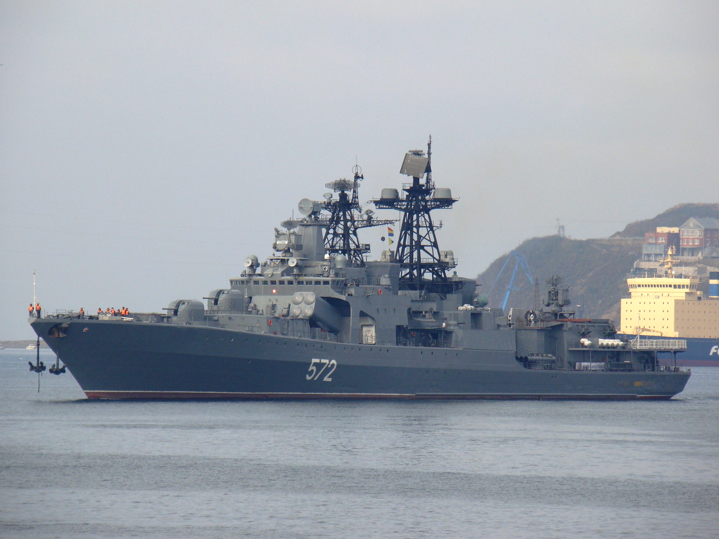 БПК Адмирал Виноградов 2013.10.18z2.jpg