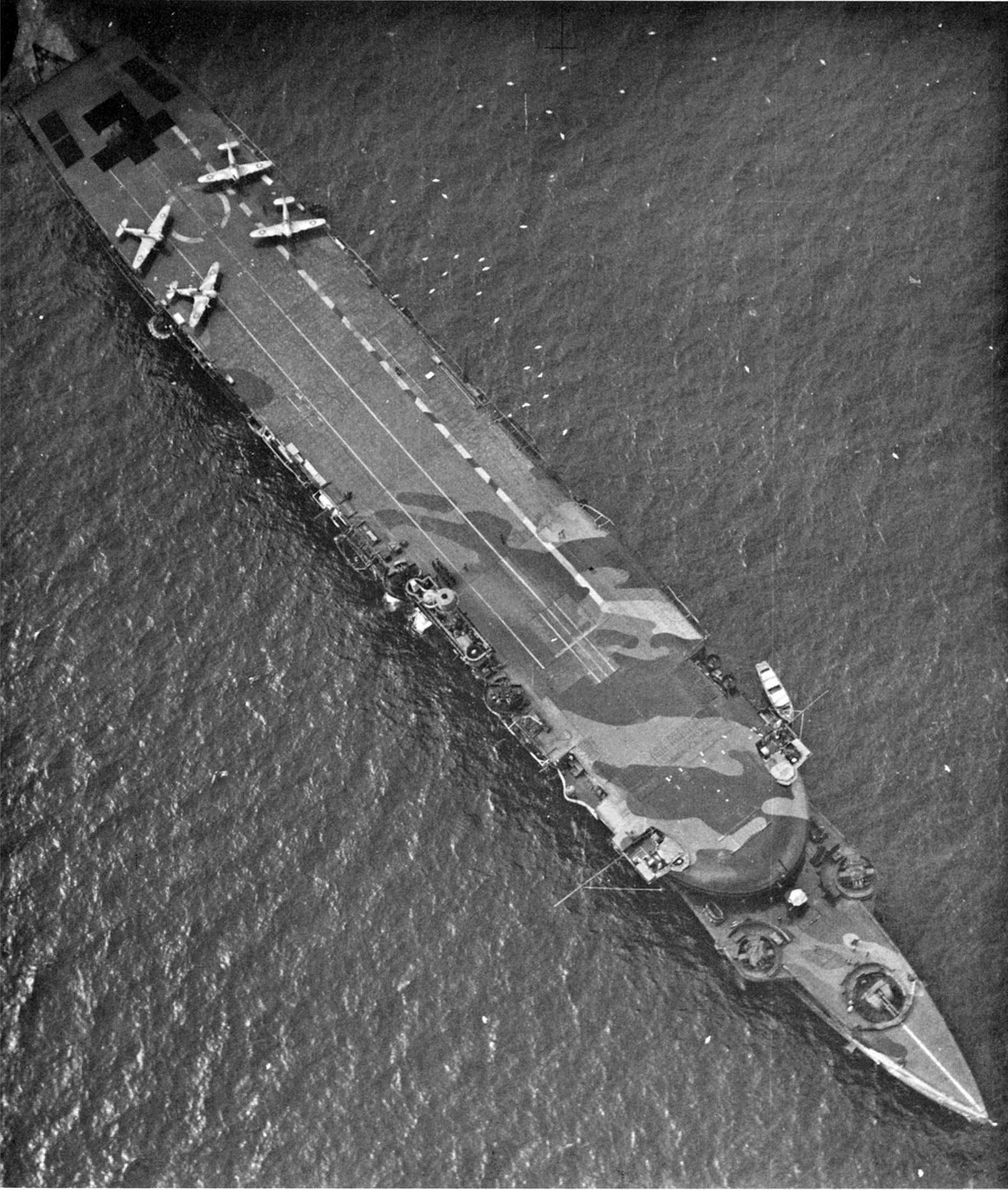 HMS FURIOUS-1_thumb.jpg