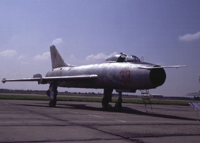 Су-7Б 33 30-хх.jpg