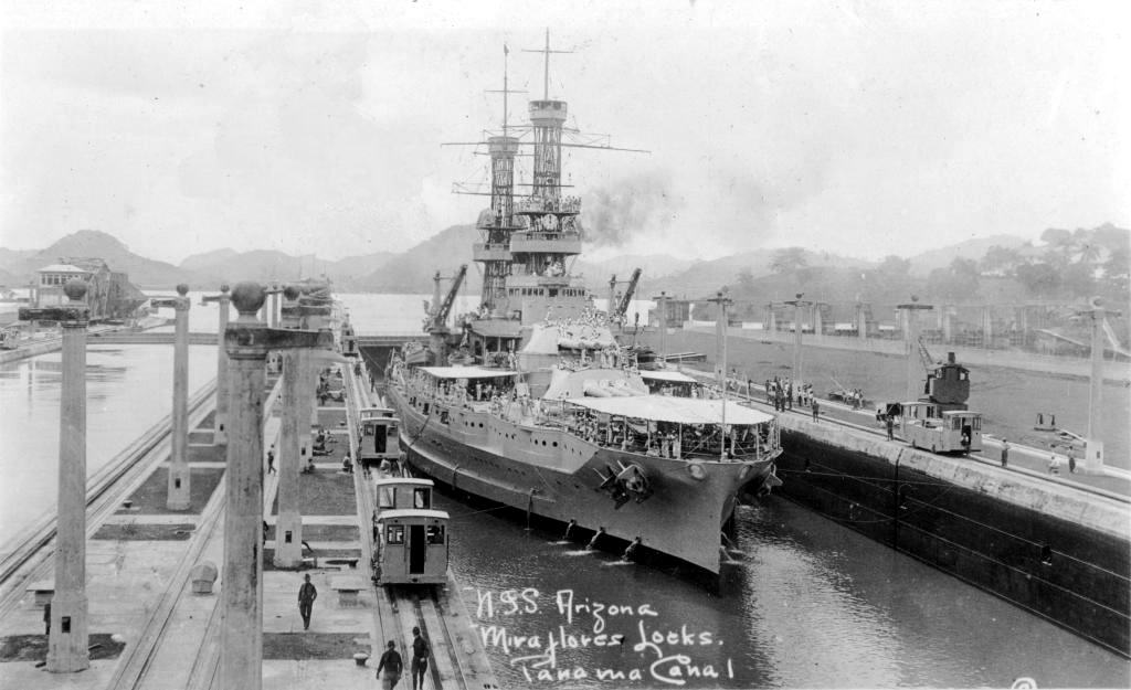 USS Arizona (BB-39) - 1919 - Panama Canal.jpg