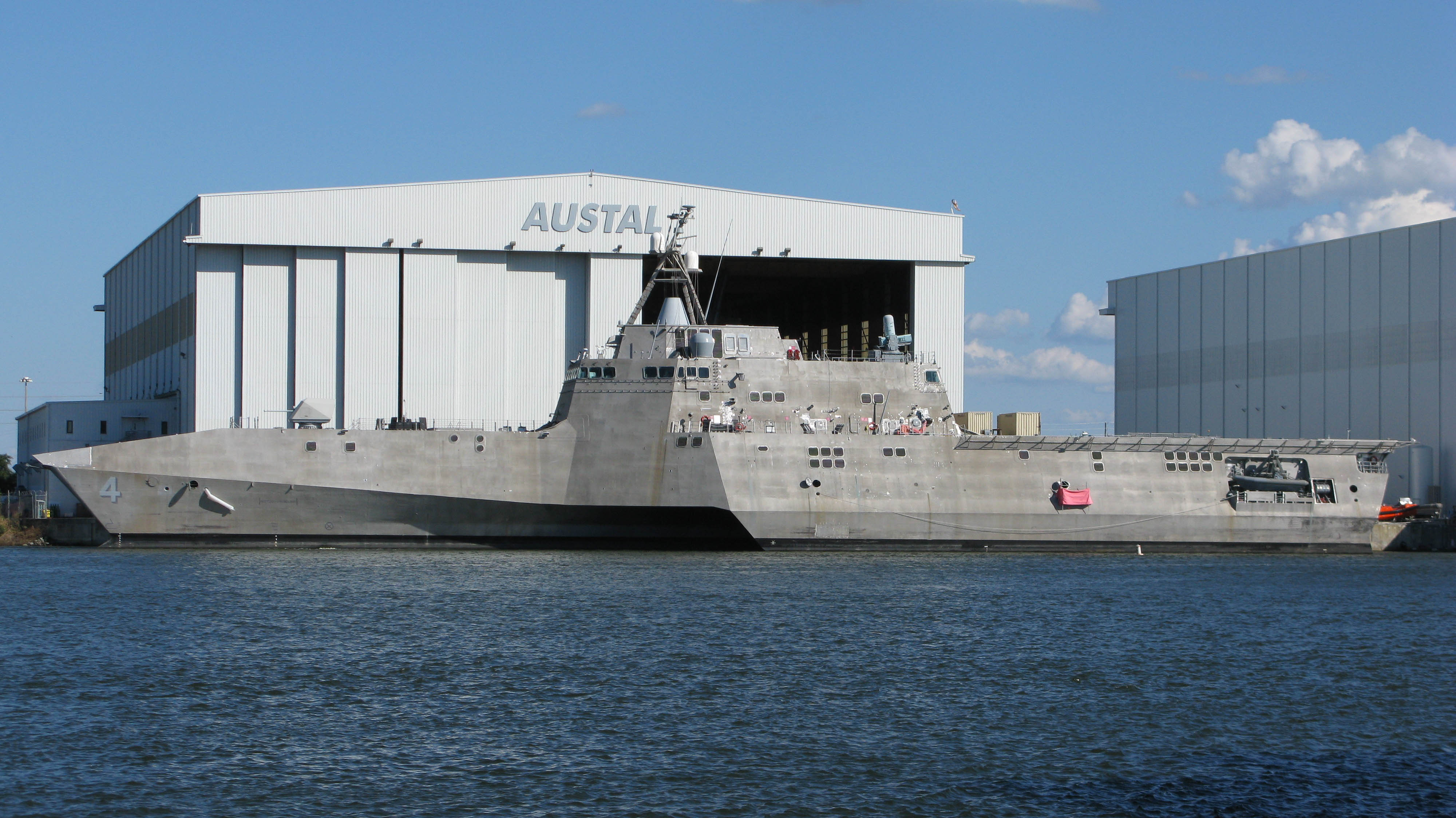 USS Coronado LCS4.JPG