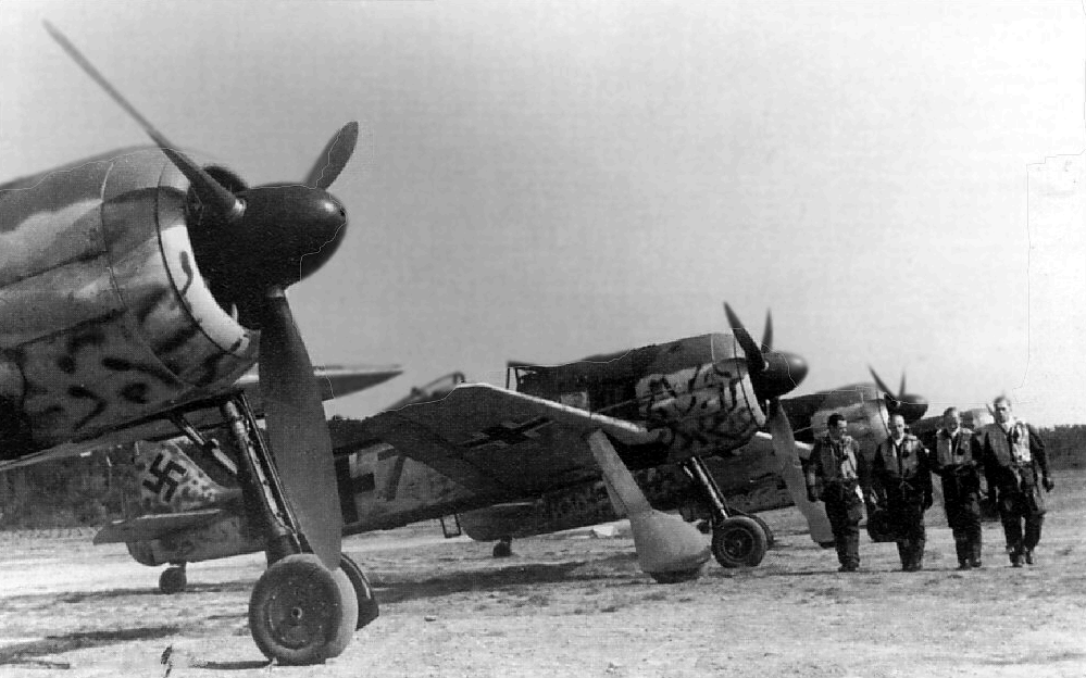focke-wulf-fw-190-a-4-fighter-01.png